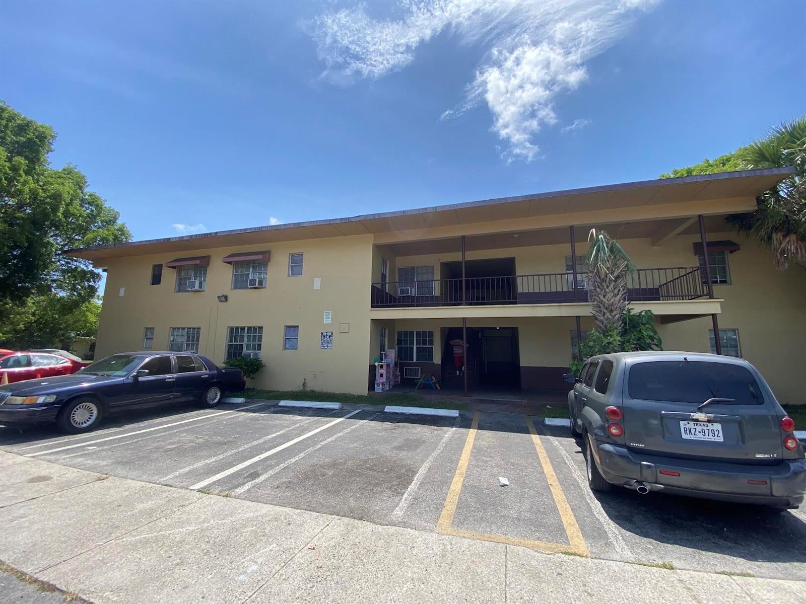 1401 NW 3rd Court # 10, Fort Lauderdale FL 33311