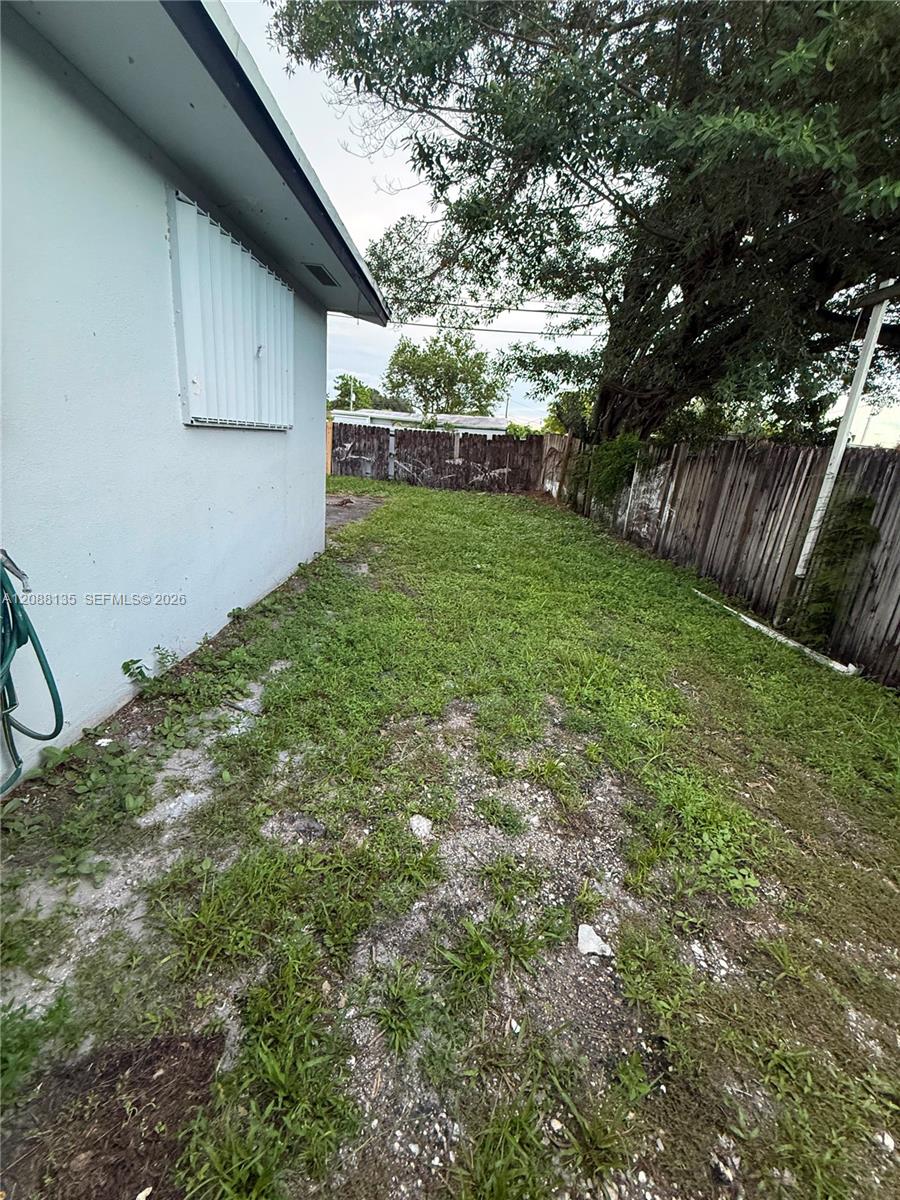 5709 SW 36th Ct # 0 — Photo 5