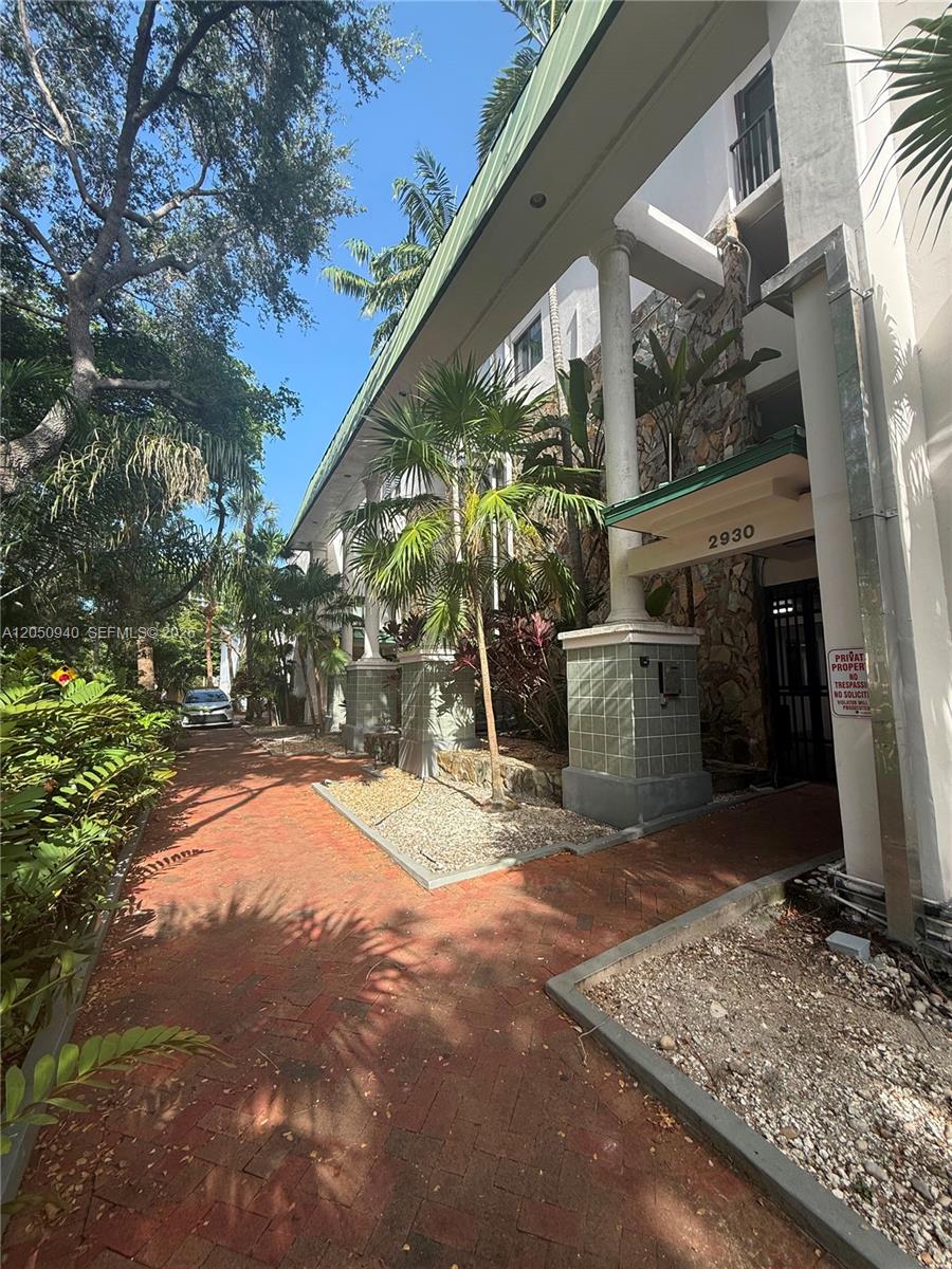 2924 Day Ave # N110, Miami FL 33133