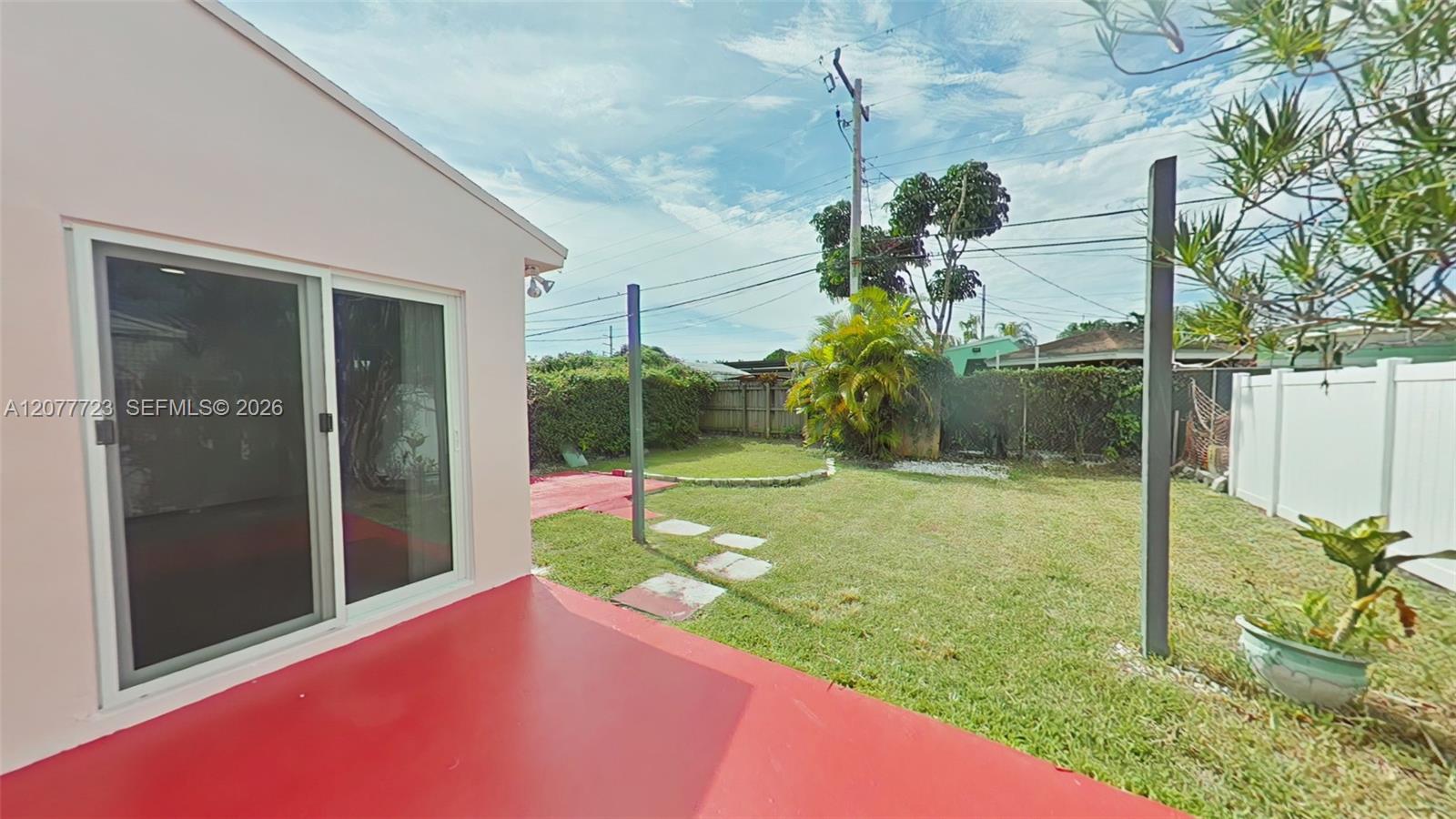 8336 SW 10th Ter # 8336 — Photo 5