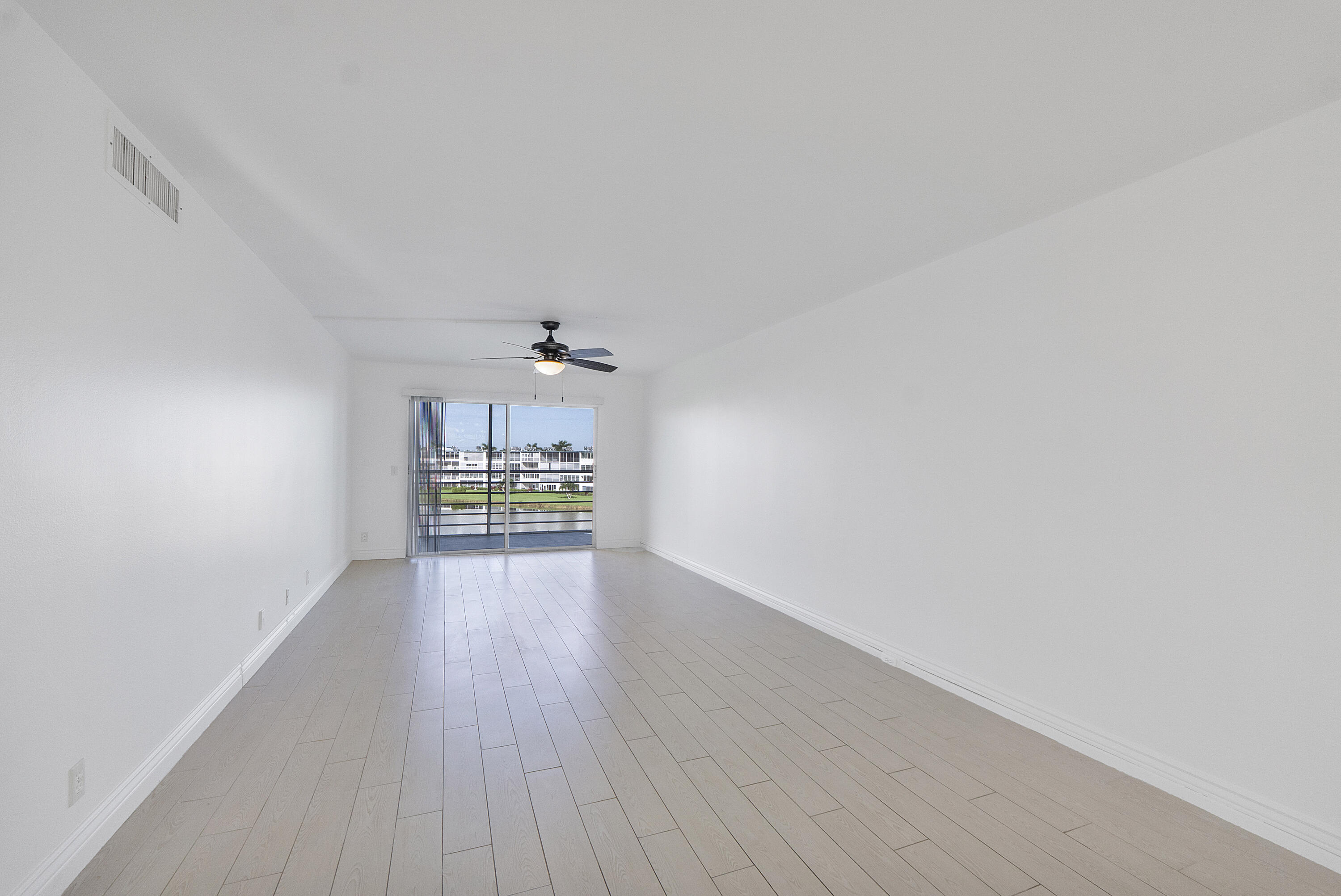 4072 Guildford D — Photo 5