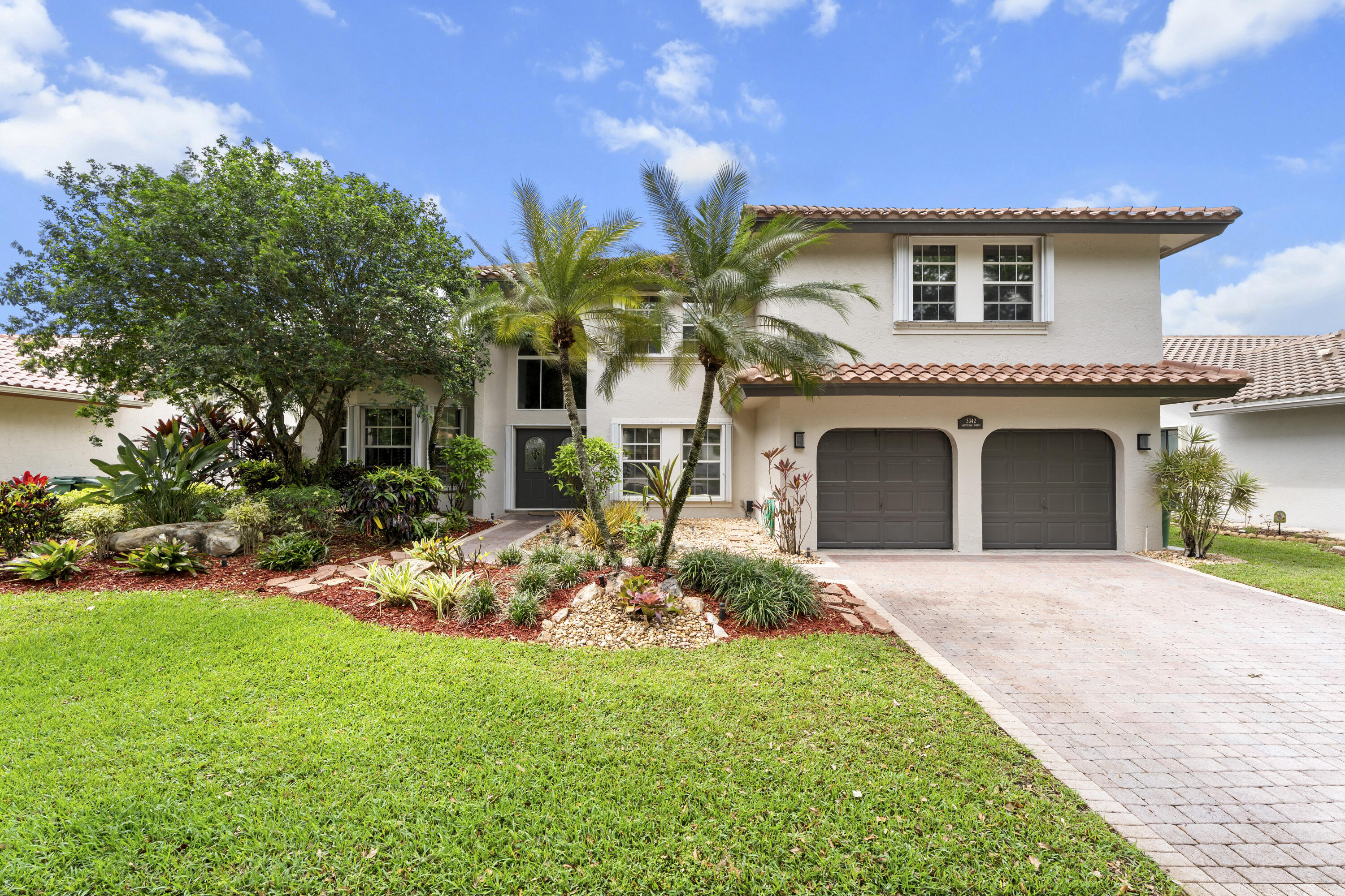 3342 Amsterdam Avenue, Cooper City FL 33026