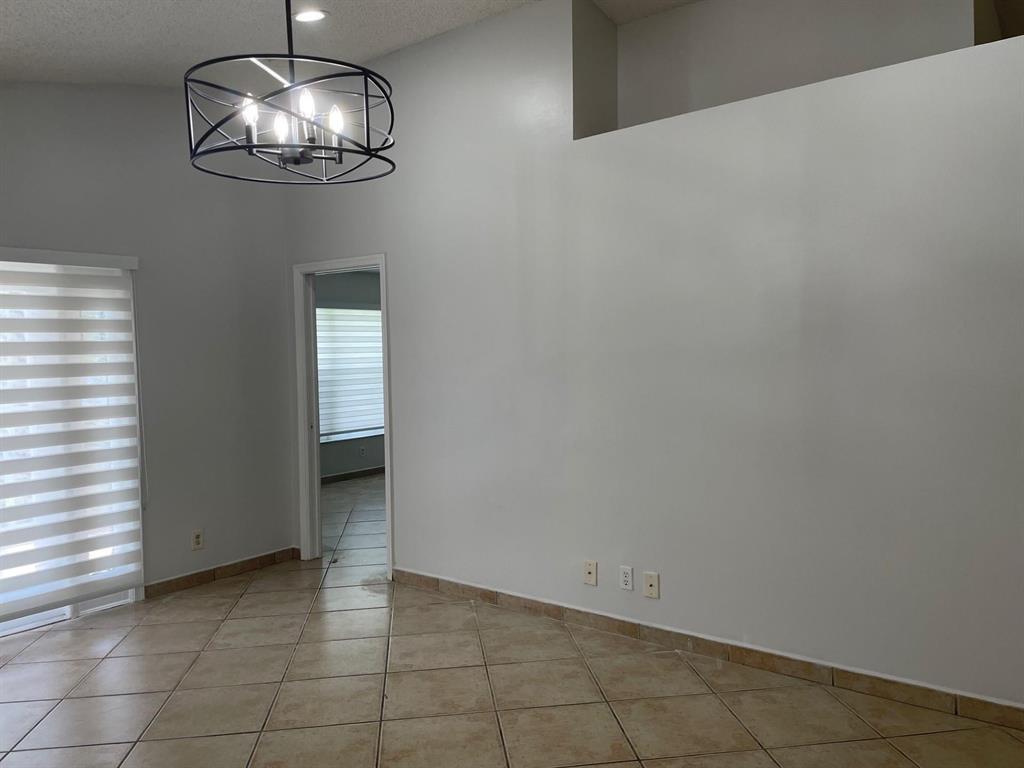 17484 SW 22ND Street — Photo 4