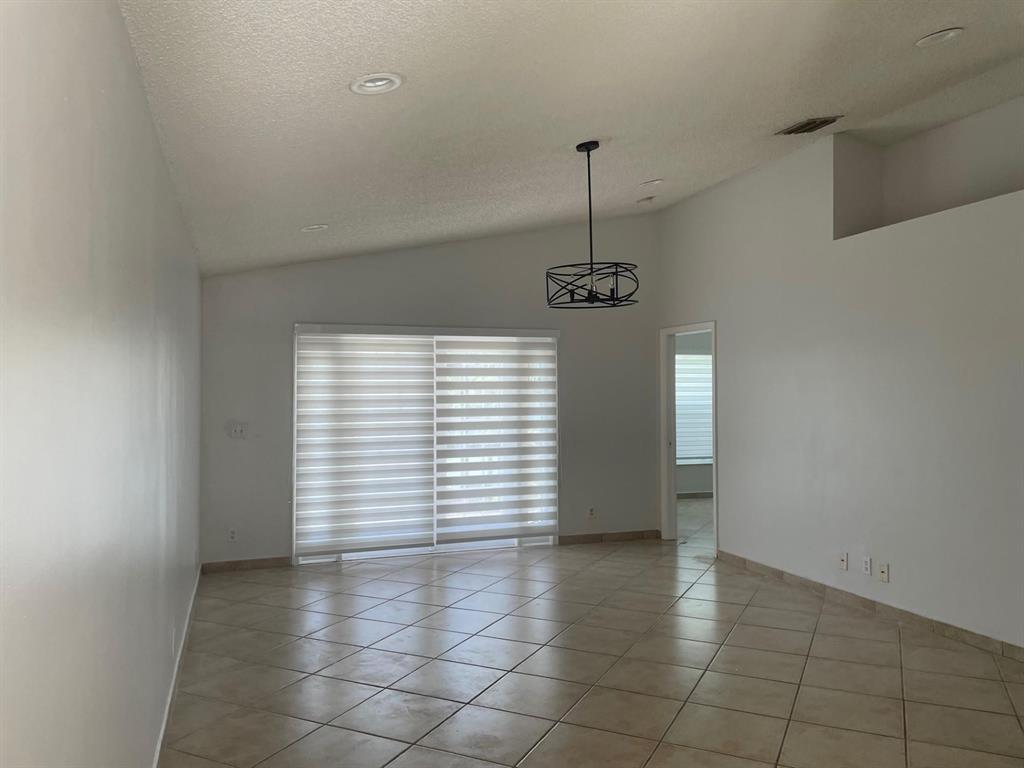 17484 SW 22ND Street — Photo 5