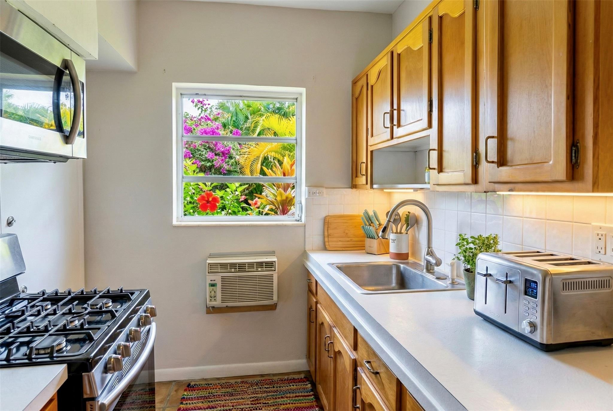 9271 W BAY HARBOR Drive # 11 — Photo 3