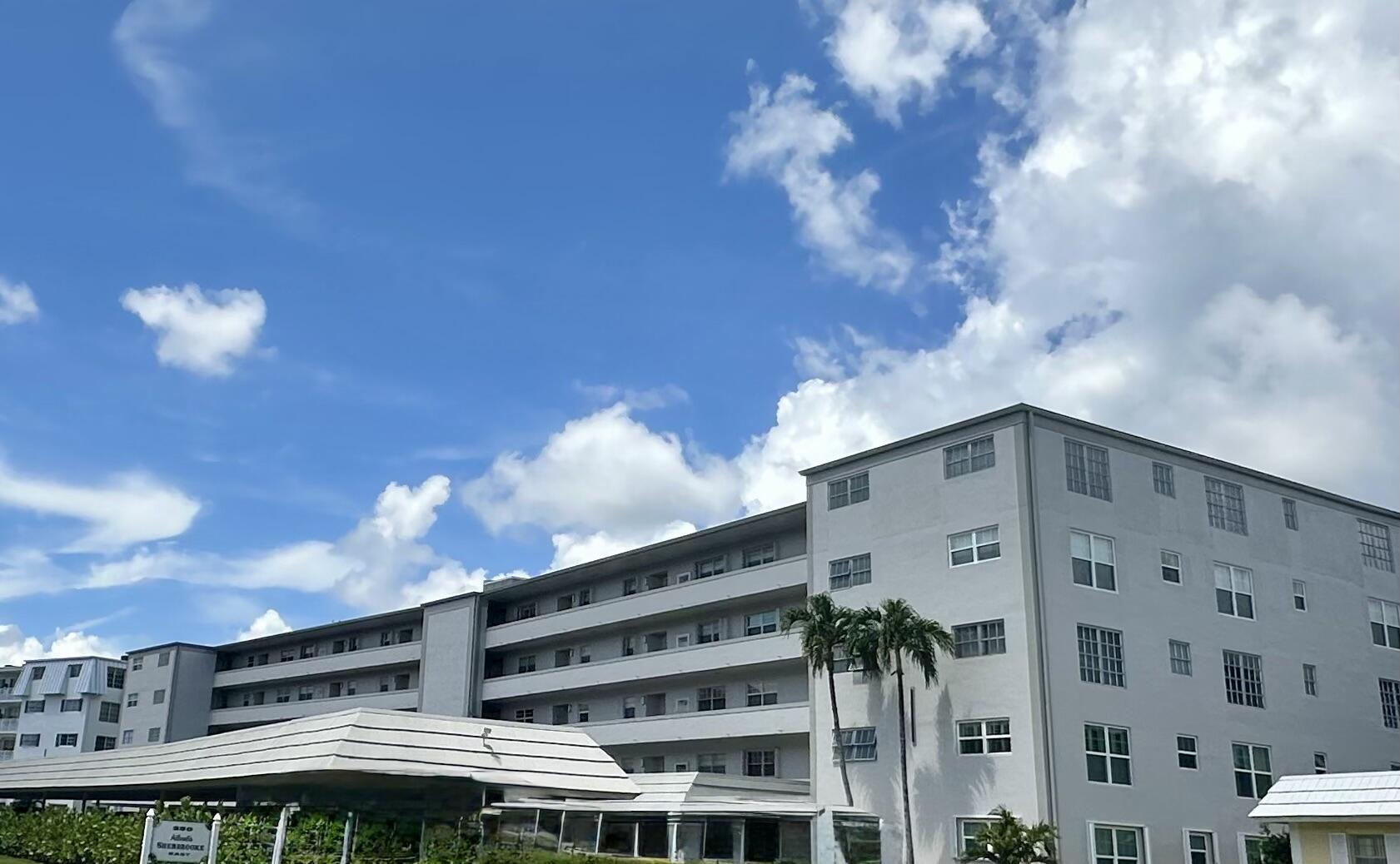 250 John F Kennedy Drive # 202, Atlantis FL 33462