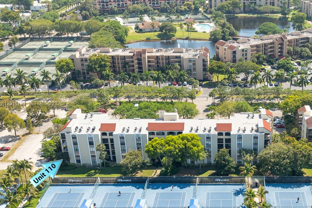 825 Egret Cir # 110, Delray Beach FL 33444