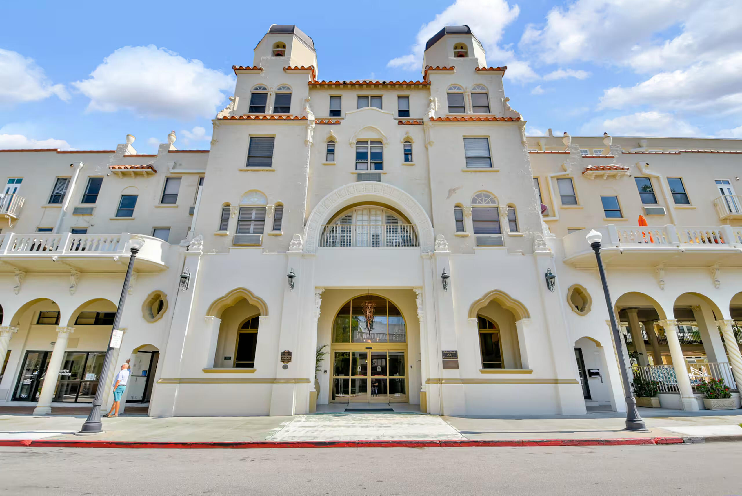 235 SUNRISE Avenue # 3260, Palm Beach FL 33480