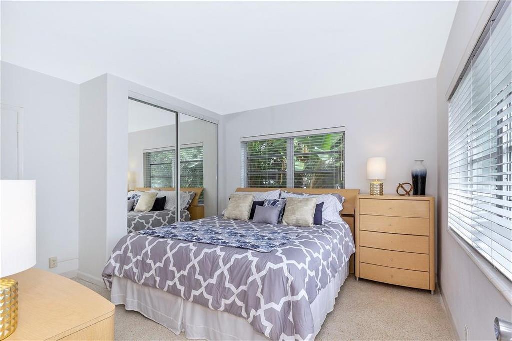 125 Isle Of Venice Drive # 4 — Photo 4