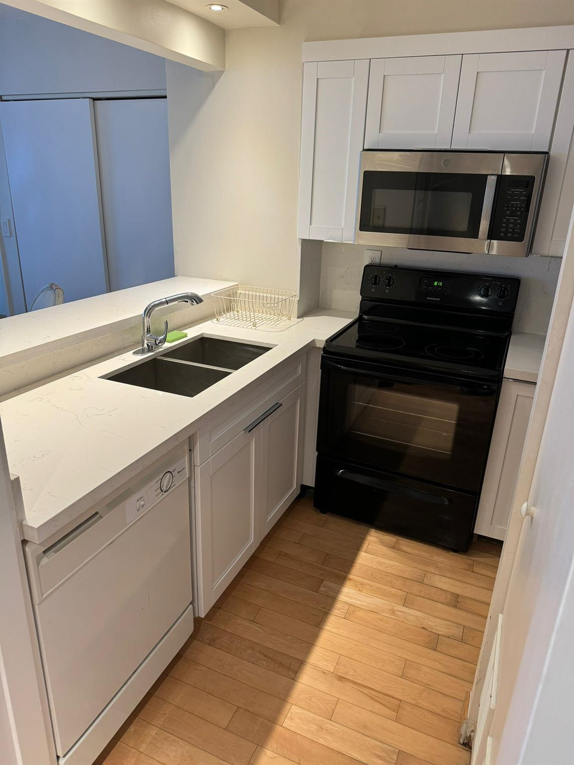 540 BRICKELL KEY Drive # 1214 — Photo 4