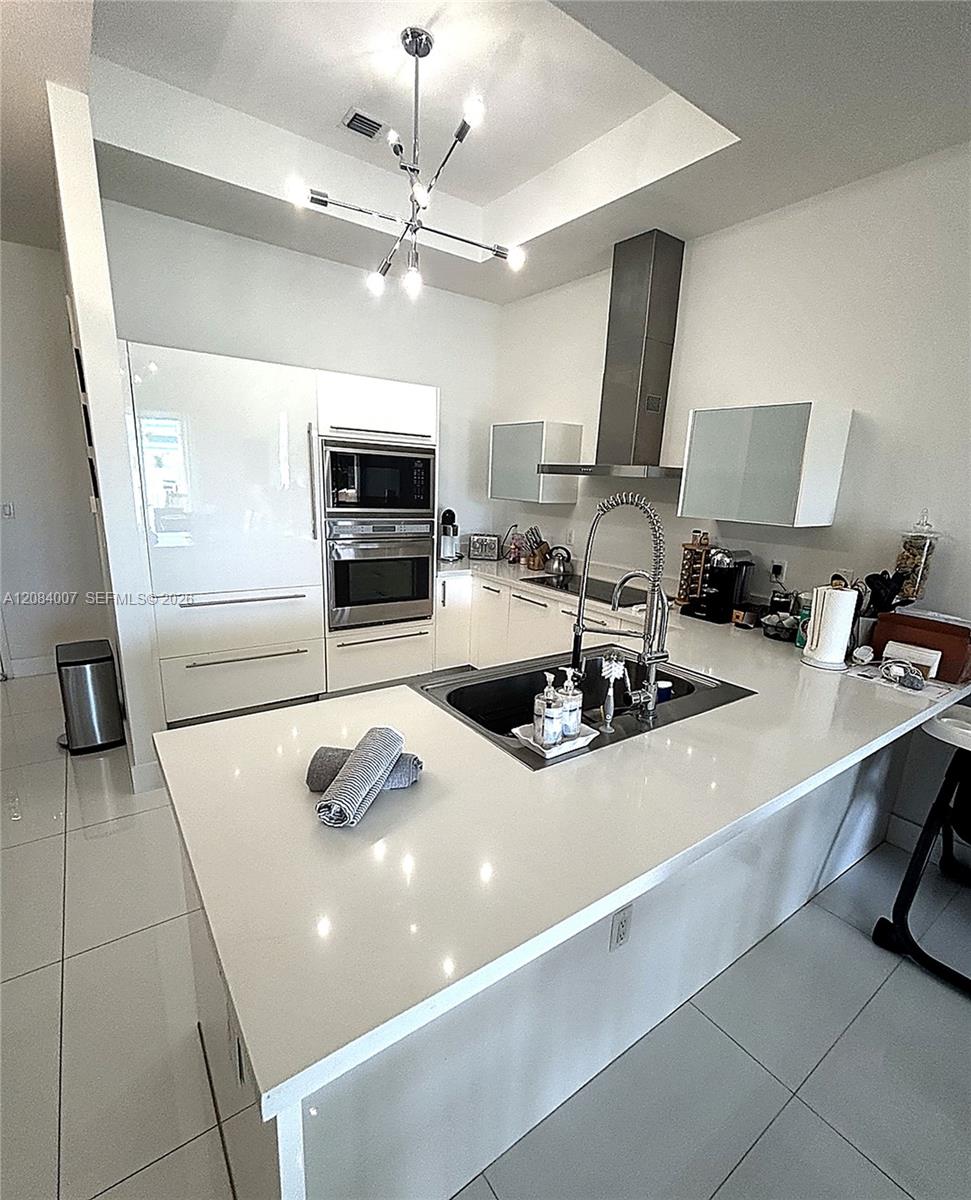 250 NE Sunny Isles Blvd # 407 — Photo 5