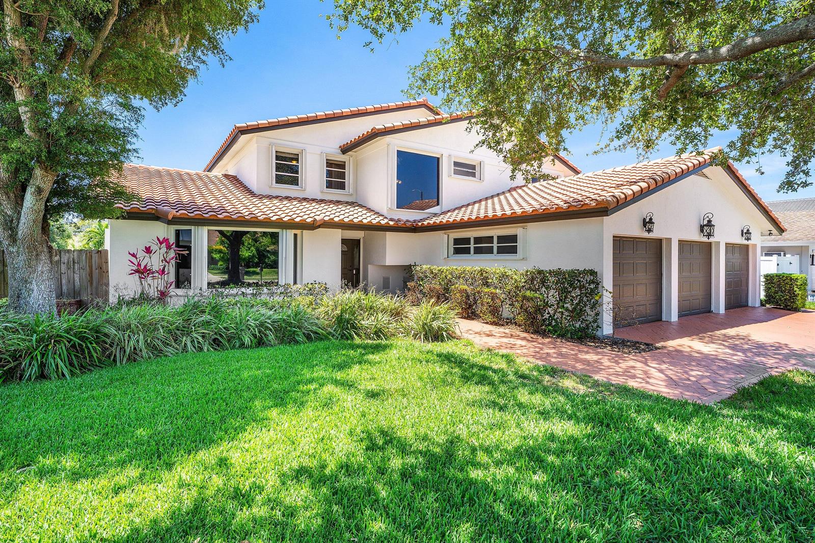 1560 SW 17th Street, Boca Raton FL 33486