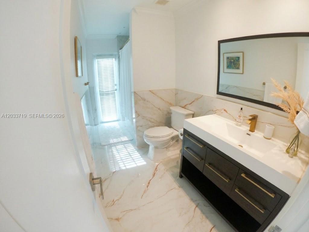 14500 SW 84th Ave View 13