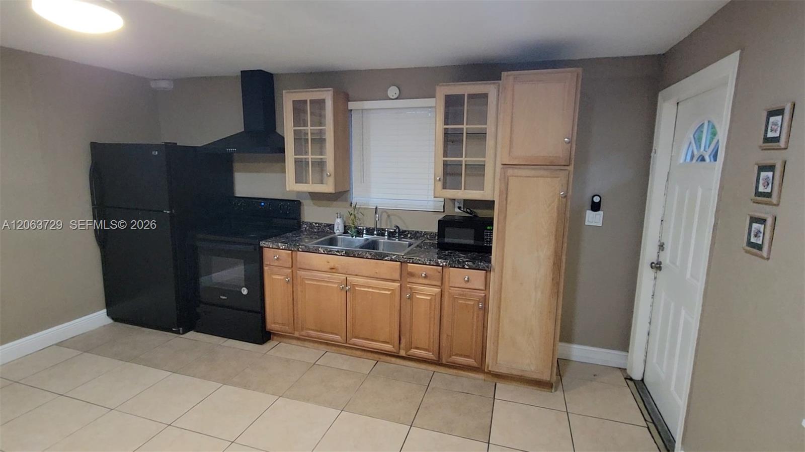 1115 SW 25th Ave # B — Photo 5