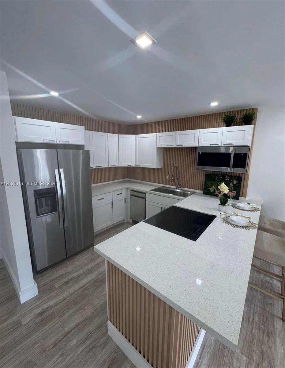 15201 NE 6th Ave # C210 — Photo 2