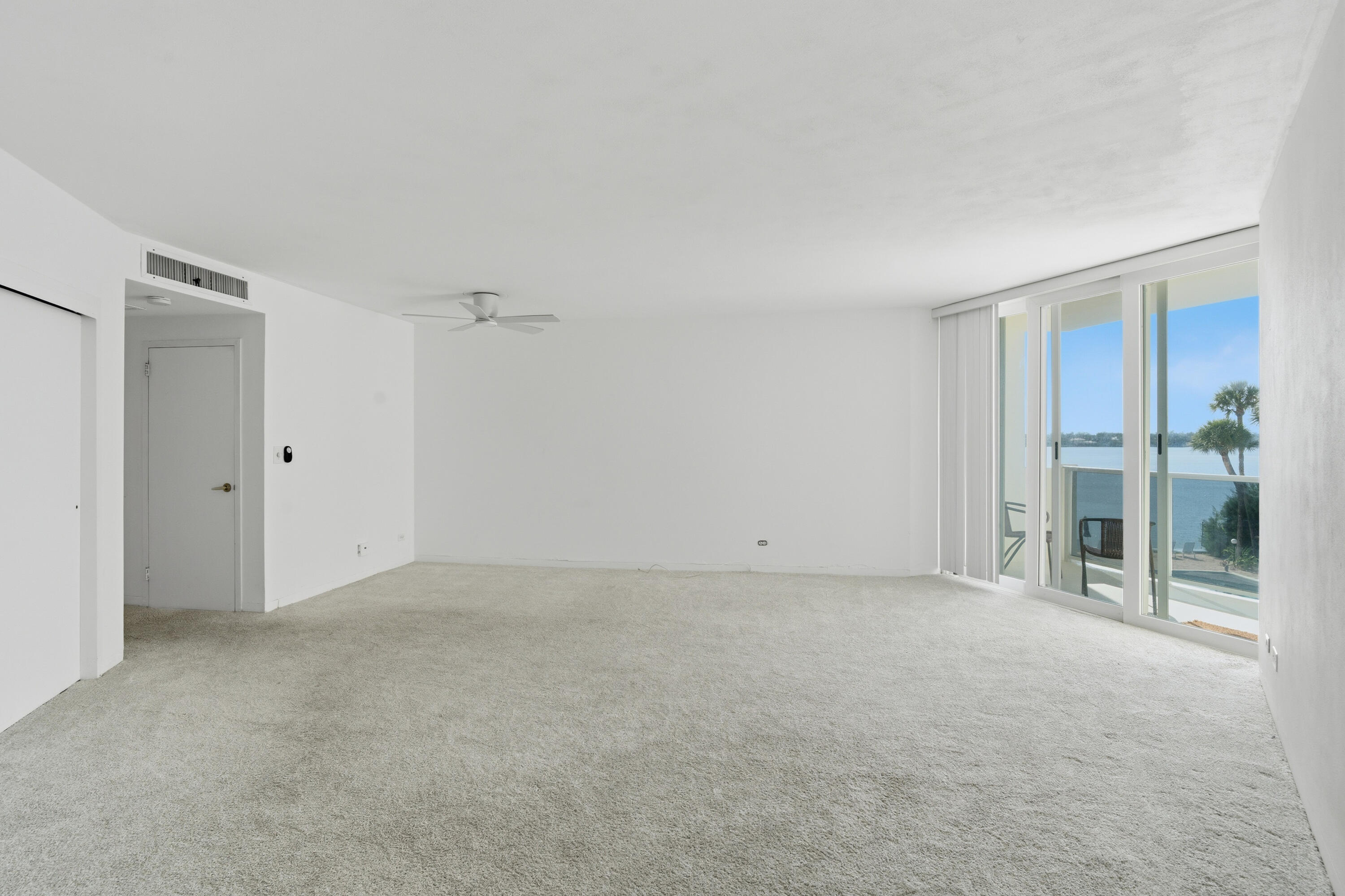 2800 N Flagler Drive # 303 — Photo 2