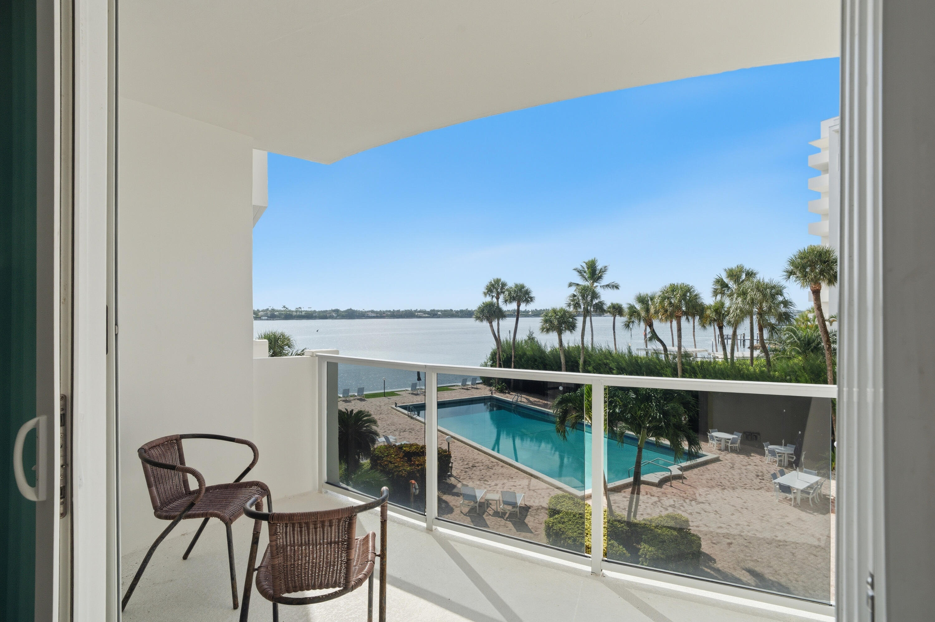 2800 N Flagler Drive # 303 — Photo 3