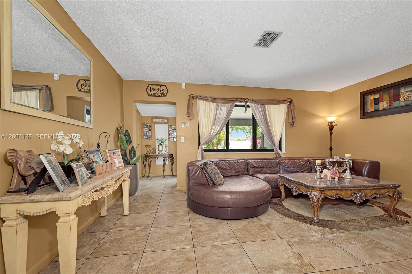 2630 Everglades Dr — Photo 5