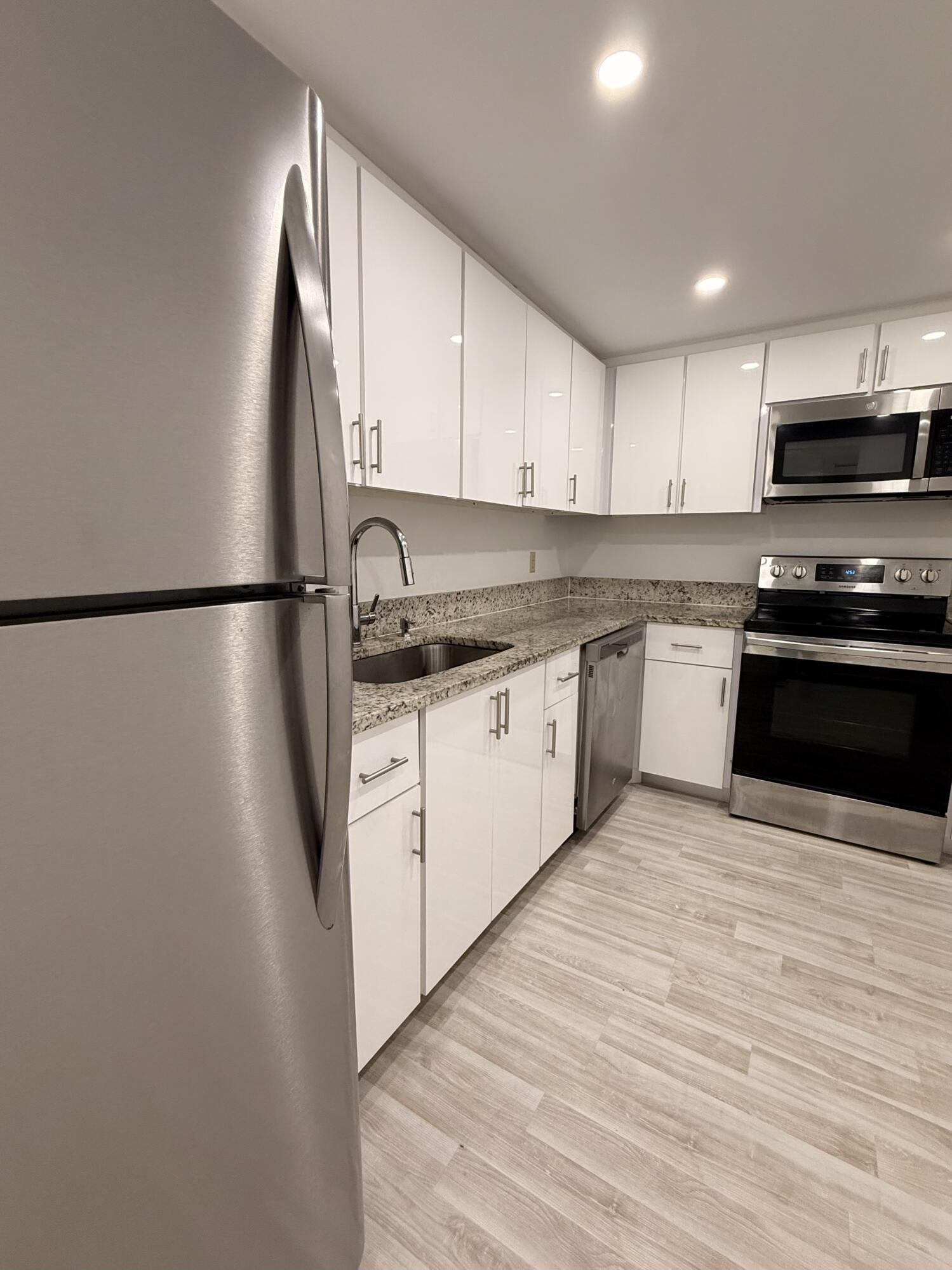 101 BRINY Avenue # 1010 — Photo 5