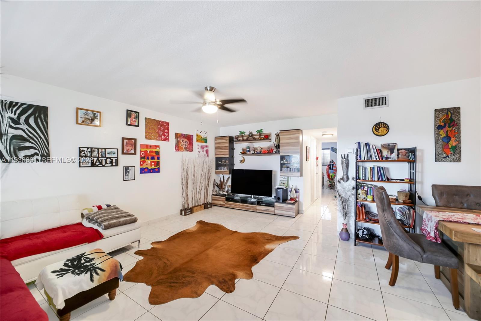541 Blue Heron # 205C, Hallandale Beach FL 33009