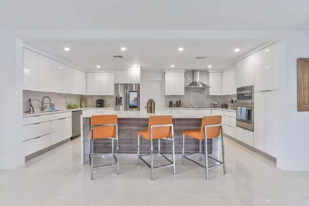 1631 Poinsettia Drive — Photo 5
