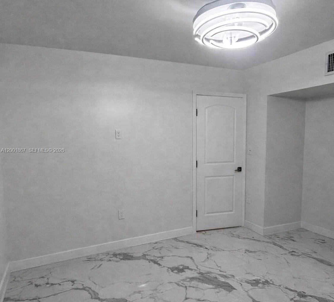 1629 Mayo St — Photo 3