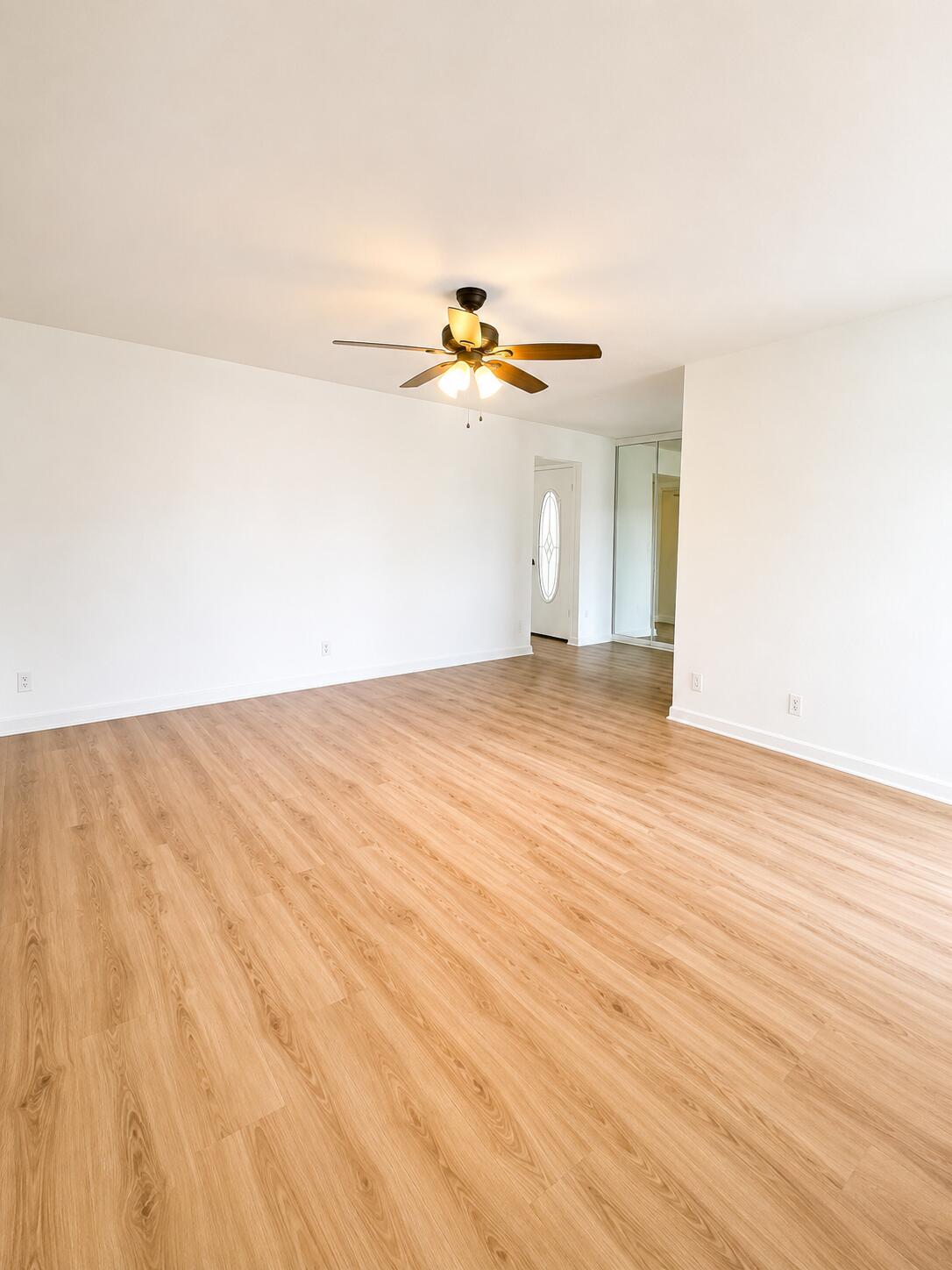 1816 Mckinley Street # 7 — Photo 3