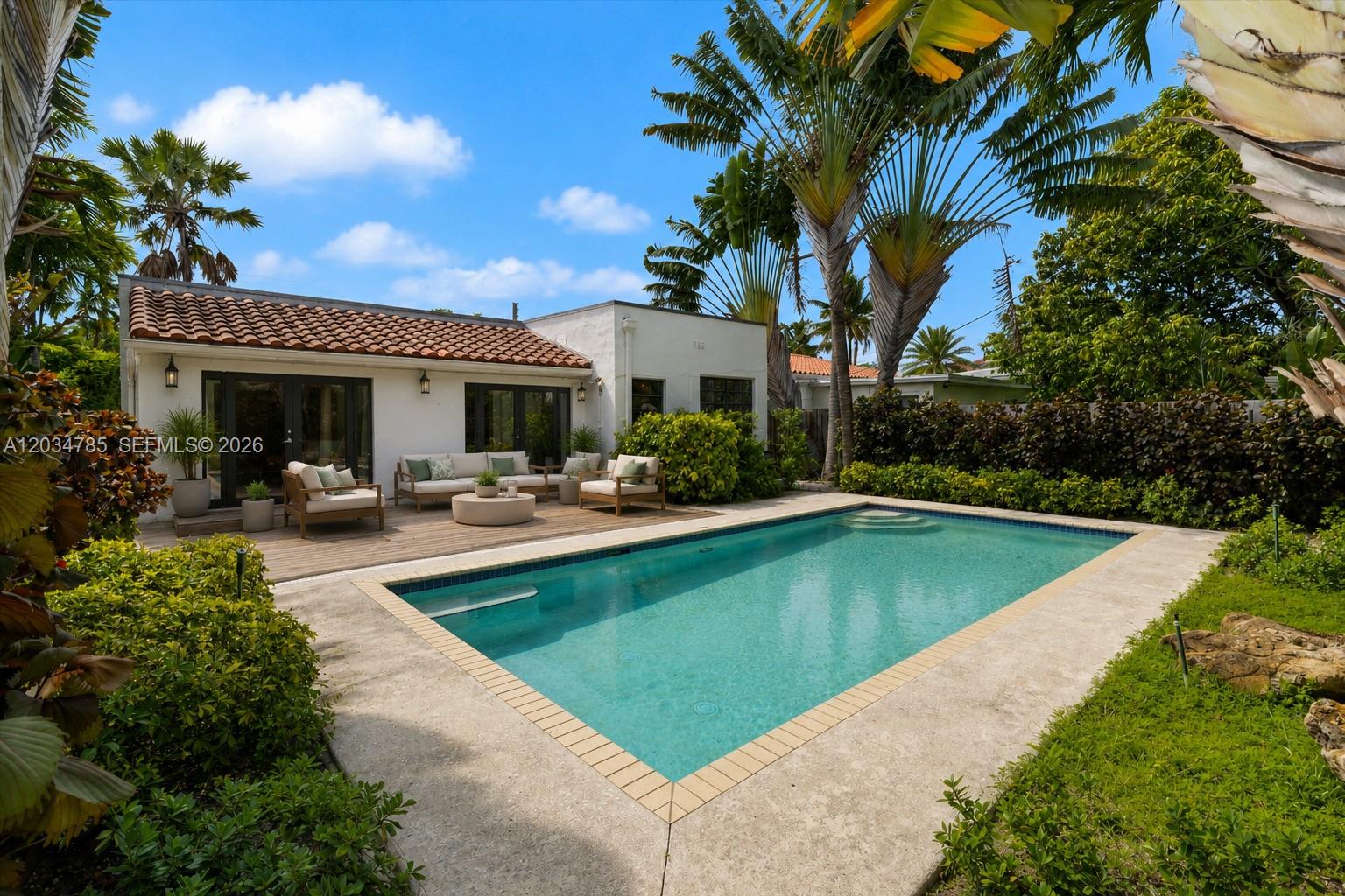 4531 Sheridan Ave, Miami Beach FL 33140