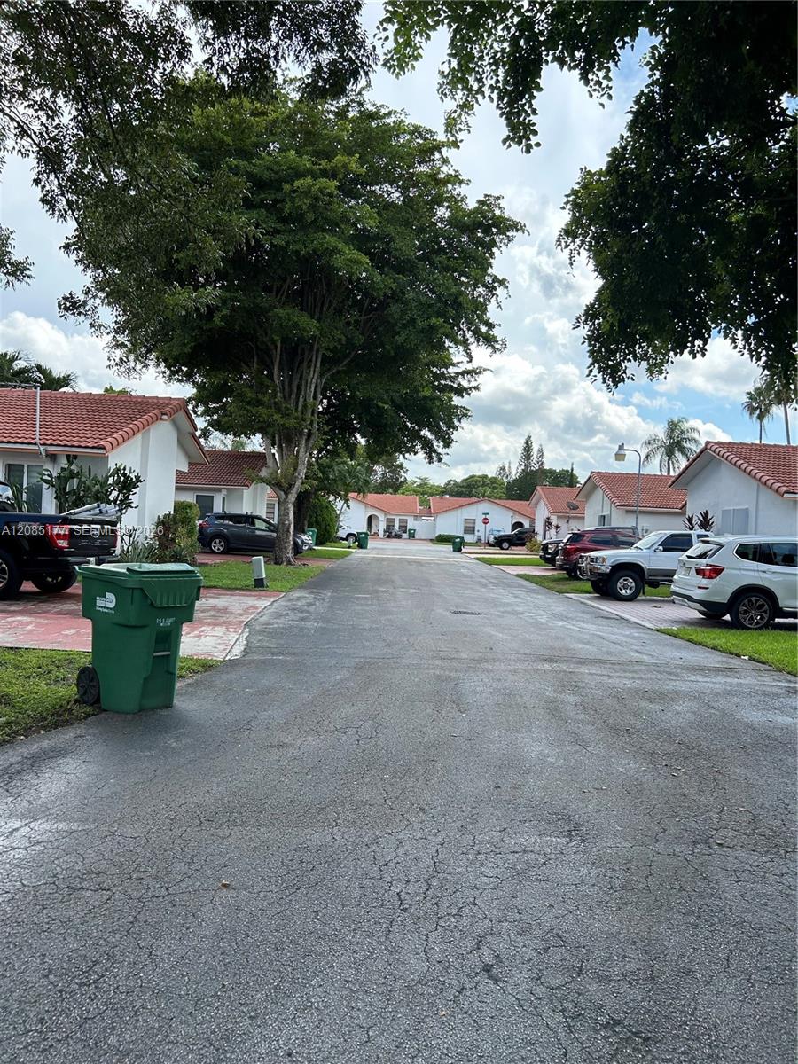 15390 SW 76 Terr # 207 — Photo 3