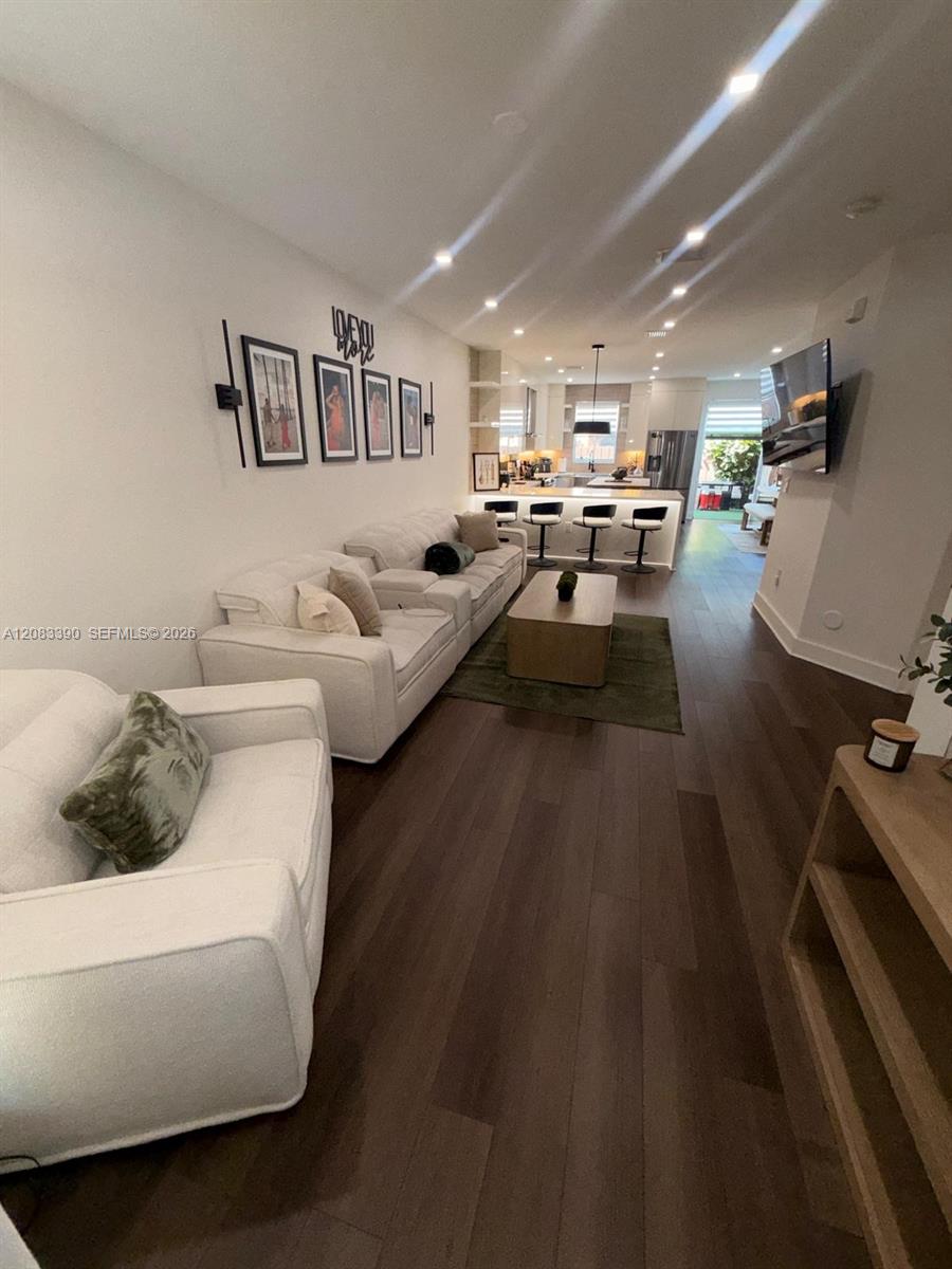 14959 SW 9th Way # 14959 — Photo 3