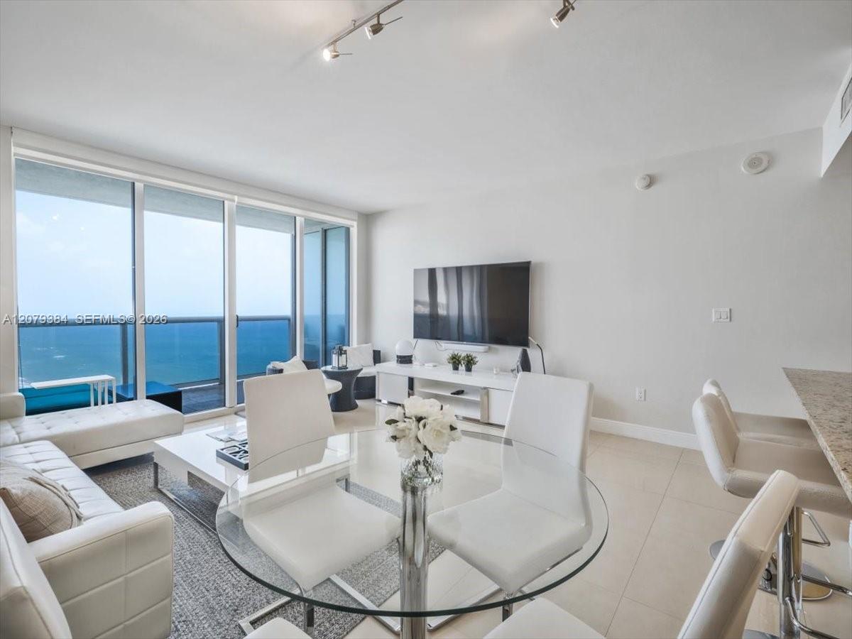 1830 S Ocean Dr # 5009 — Photo 5