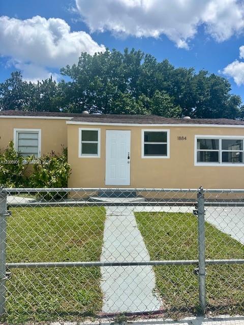 1884 NW 52nd St # 0, Miami FL 33142