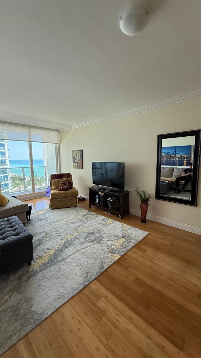 3505 S Ocean Dr # 1010 — Photo 5