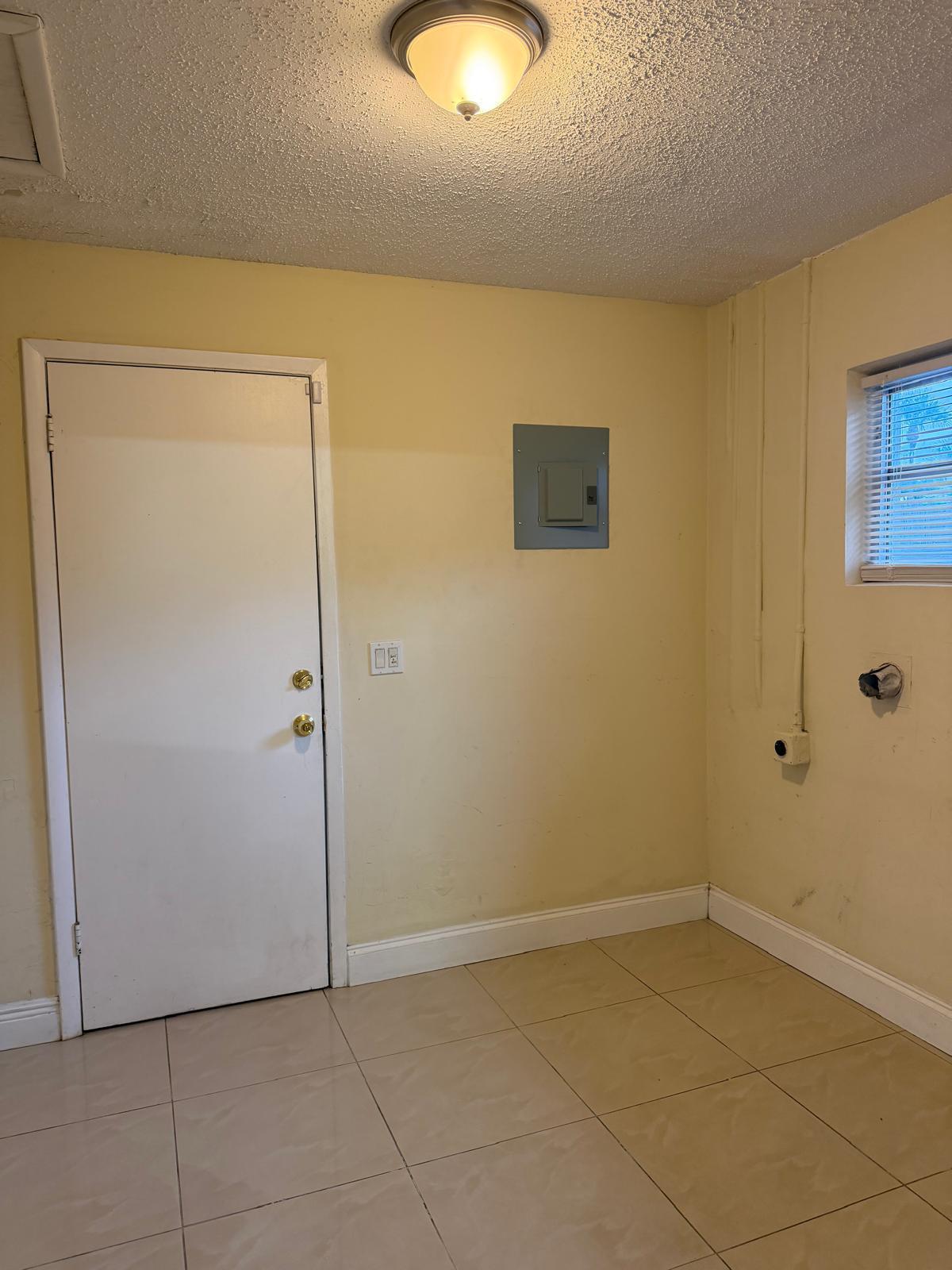 4159 SHERRI Court — Photo 5