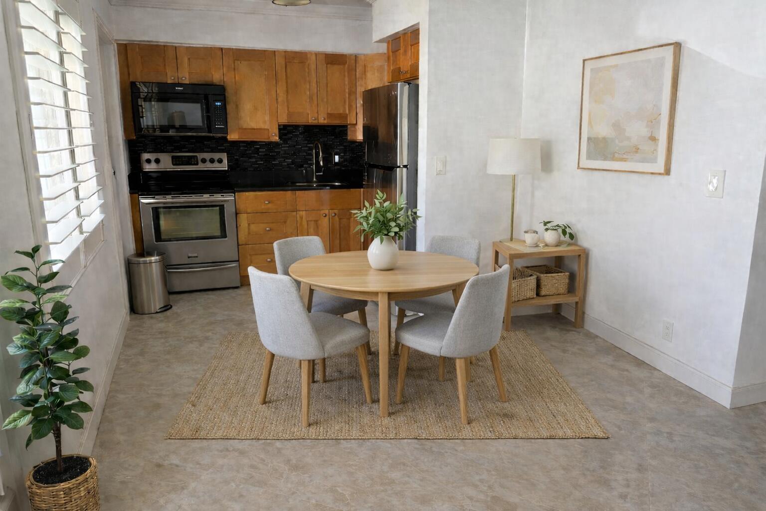 2131 NE 42nd Court # 202e — Photo 2