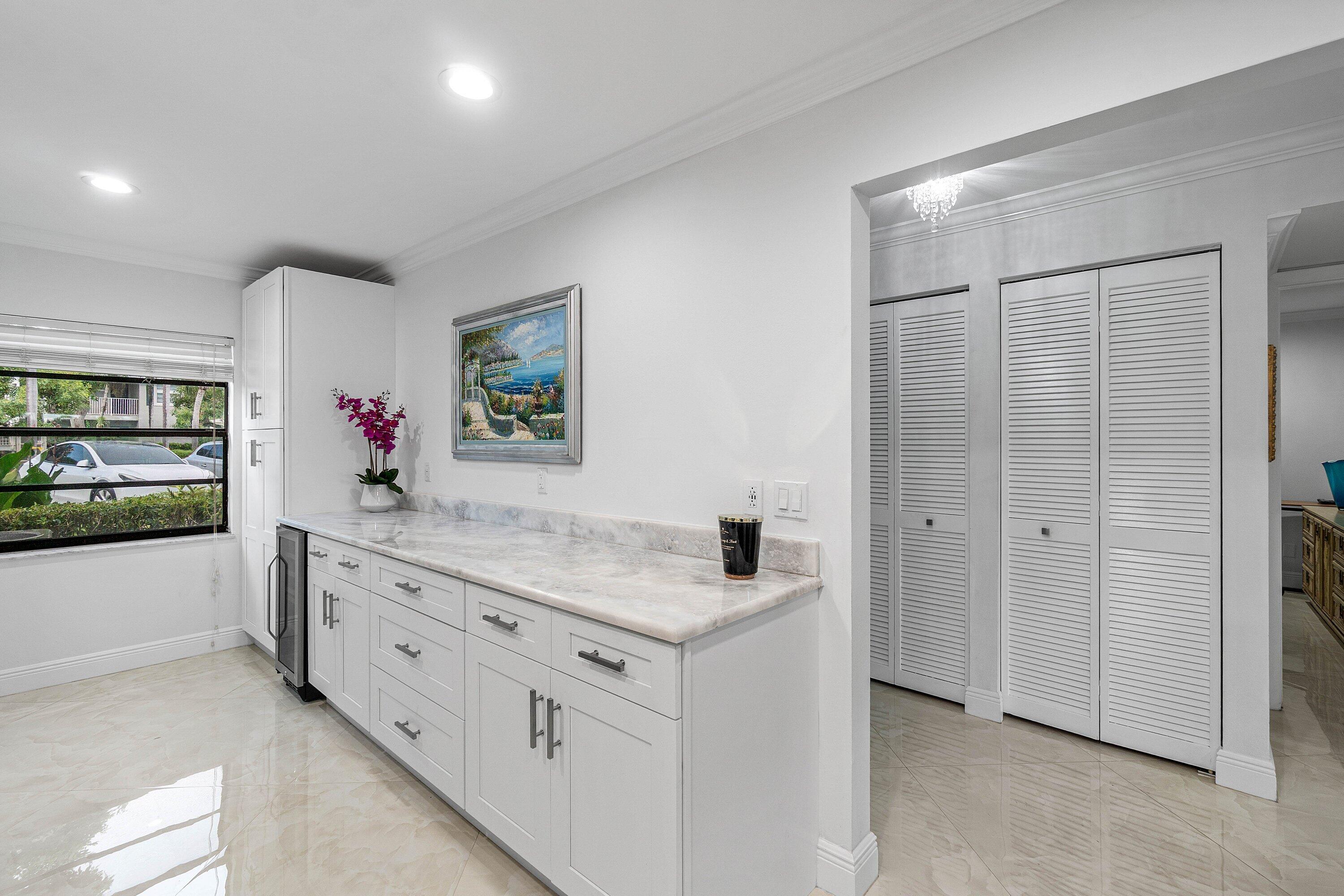 34 STRATFORD Lane W # C — Photo 5