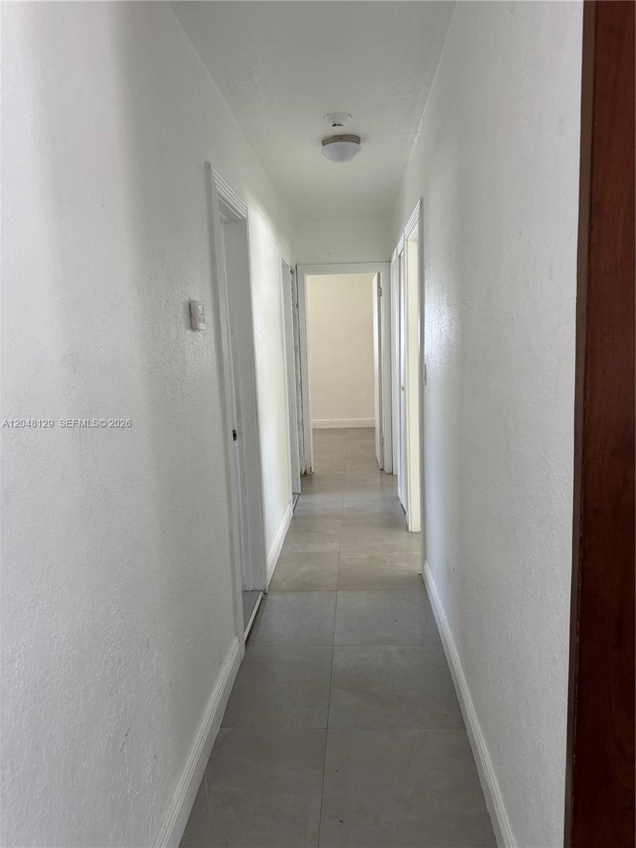 1281-ne-209th-ter-mnomsy7 — Photo 4