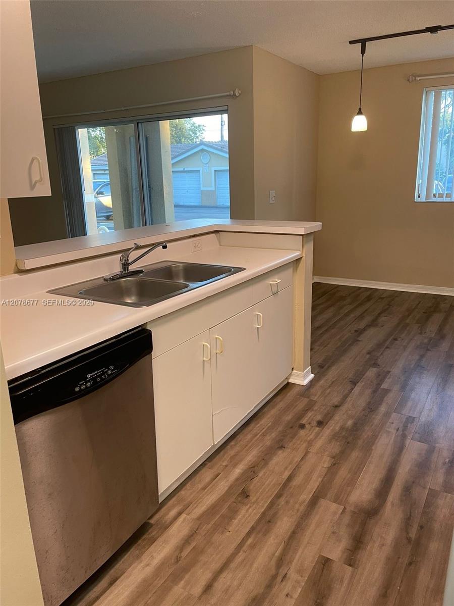 2640 S University Dr # 113 — Photo 4