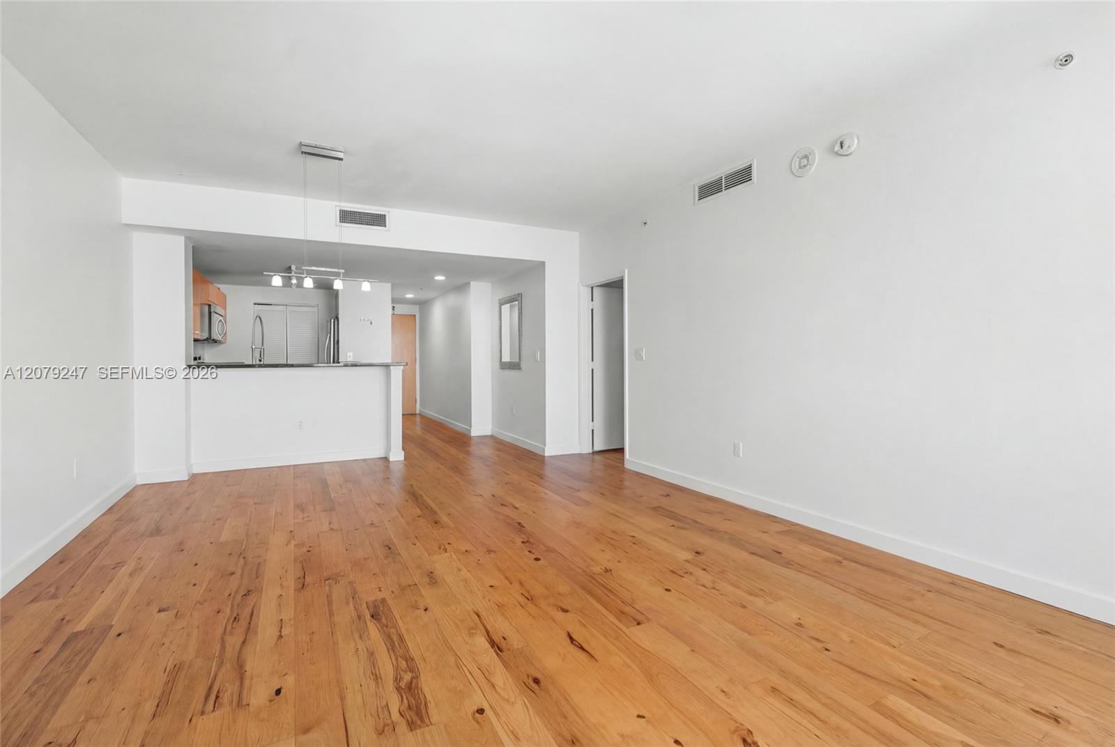253 NE 2nd St # 1007 — Photo 5