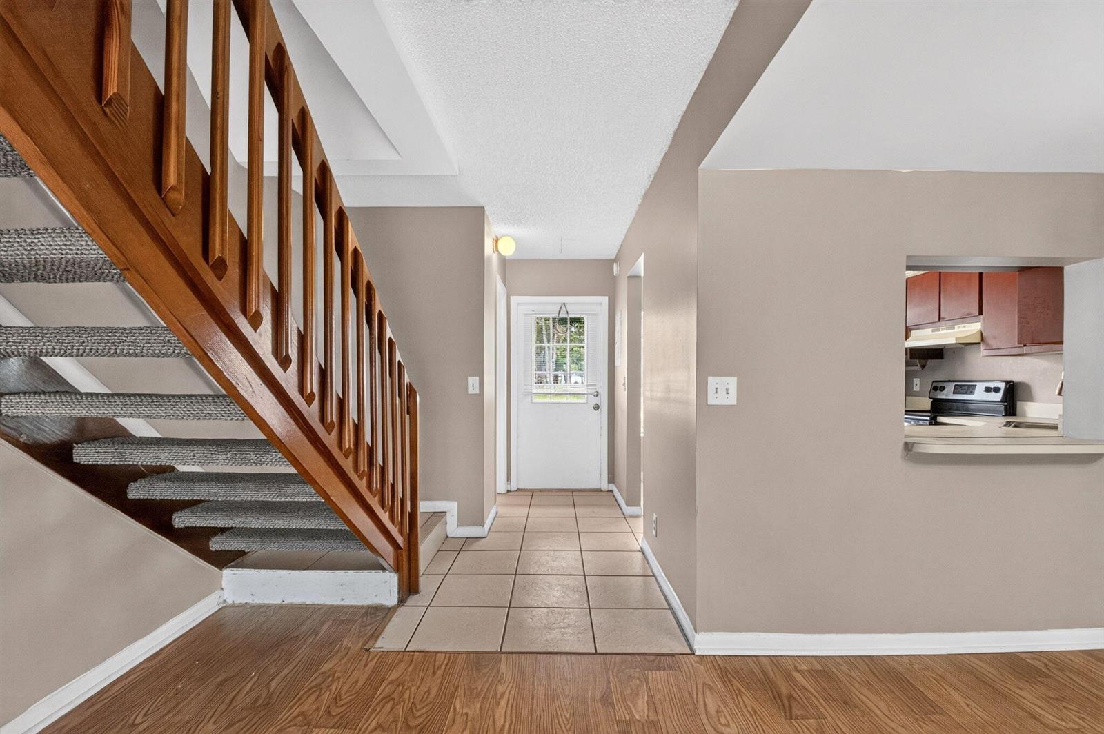 4. 3700 Savoy Lane E