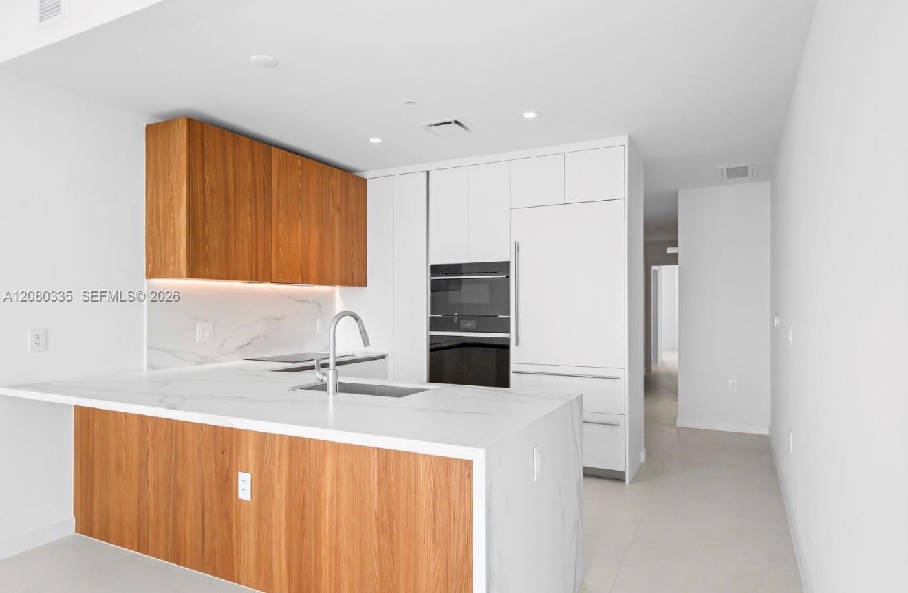 1400 biscayne # 3805 — Photo 4