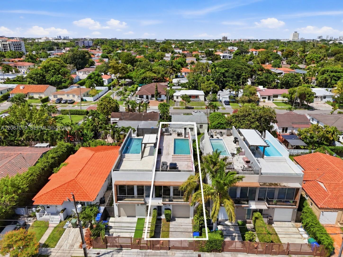 3091 SW 21st St, Miami FL 33145