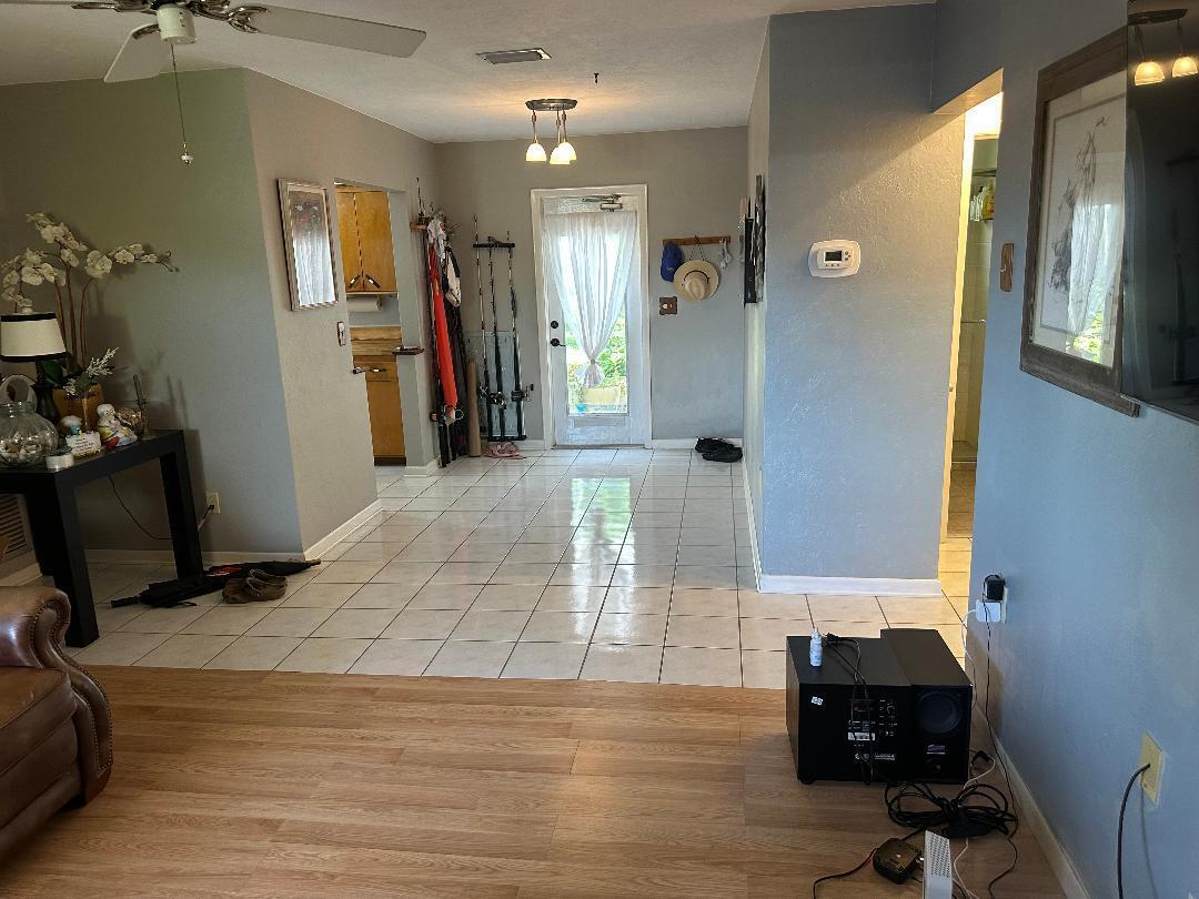 1075 James Road — Photo 3