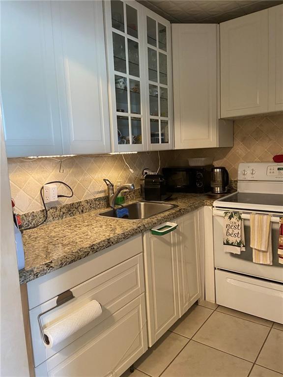 161 VENTNOR J Drive # 161 — Photo 2