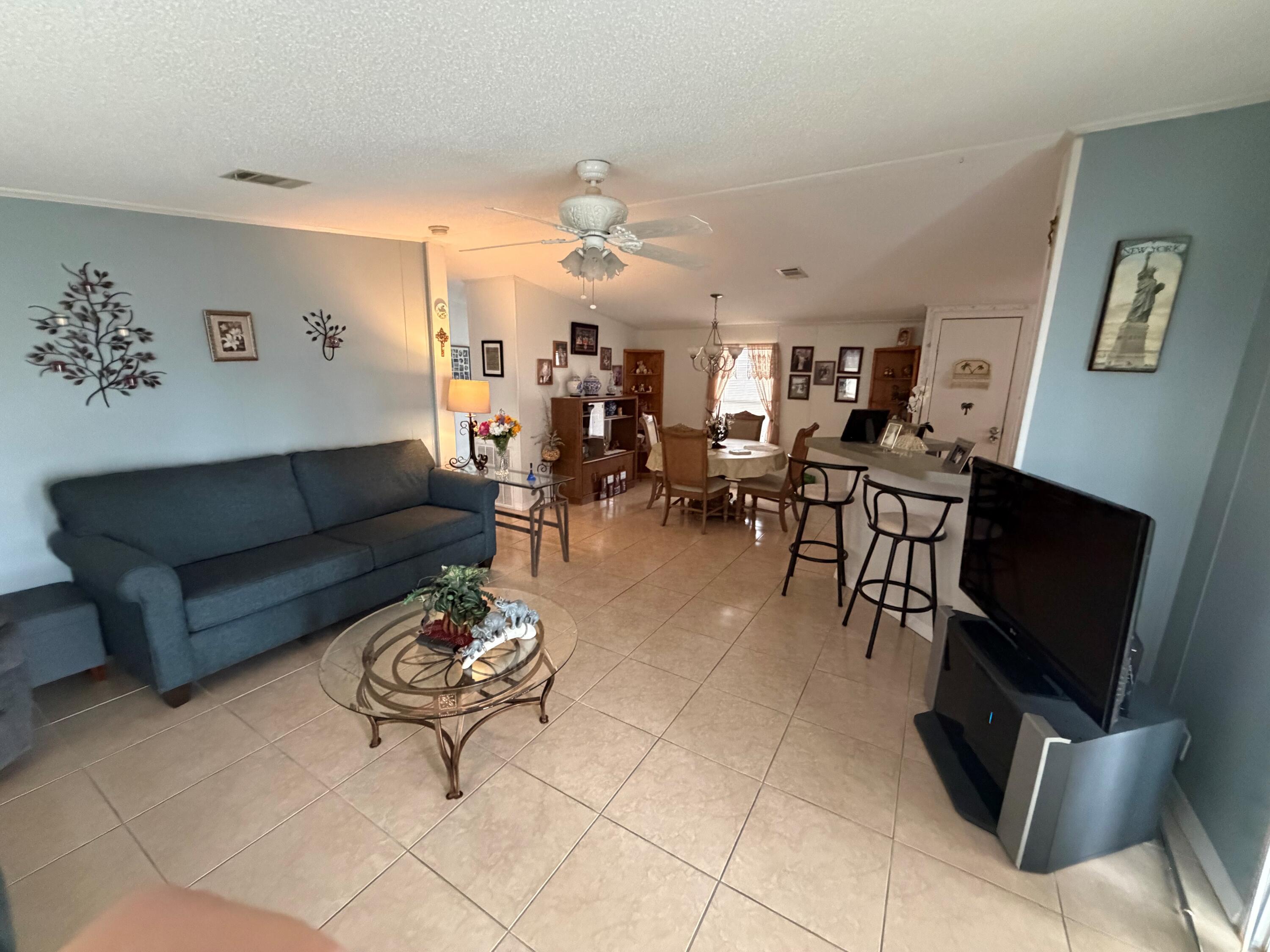 2141 SW 87th Terrace — Photo 5