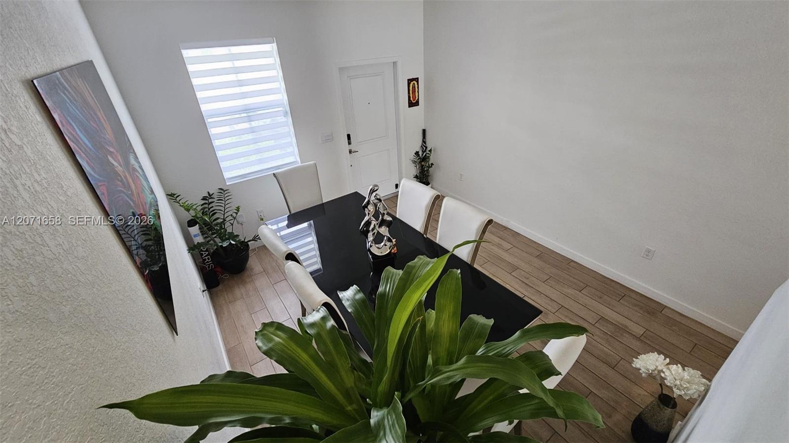 1677 SE 8th Ave View 12