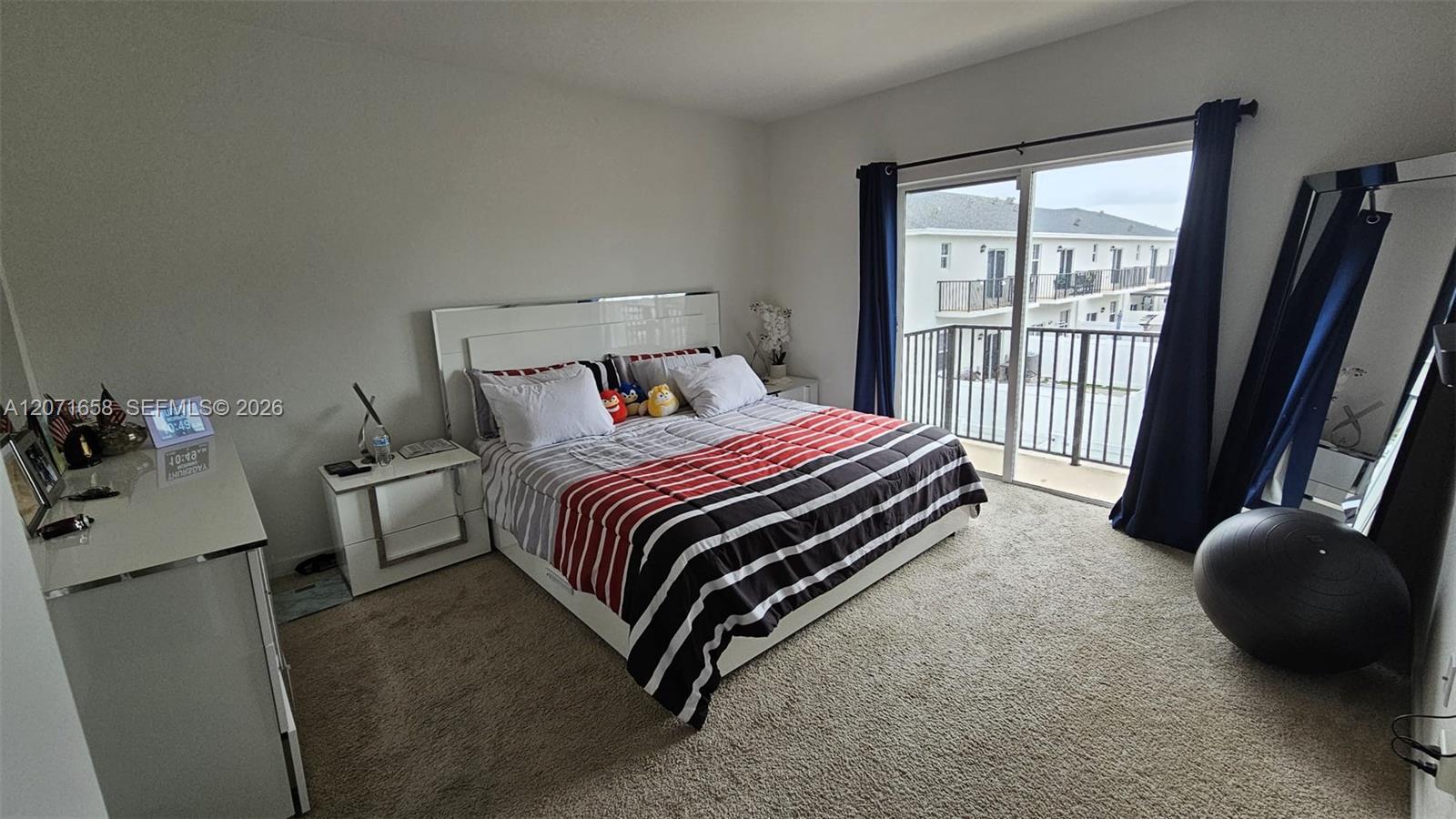 1677 SE 8th Ave View 13