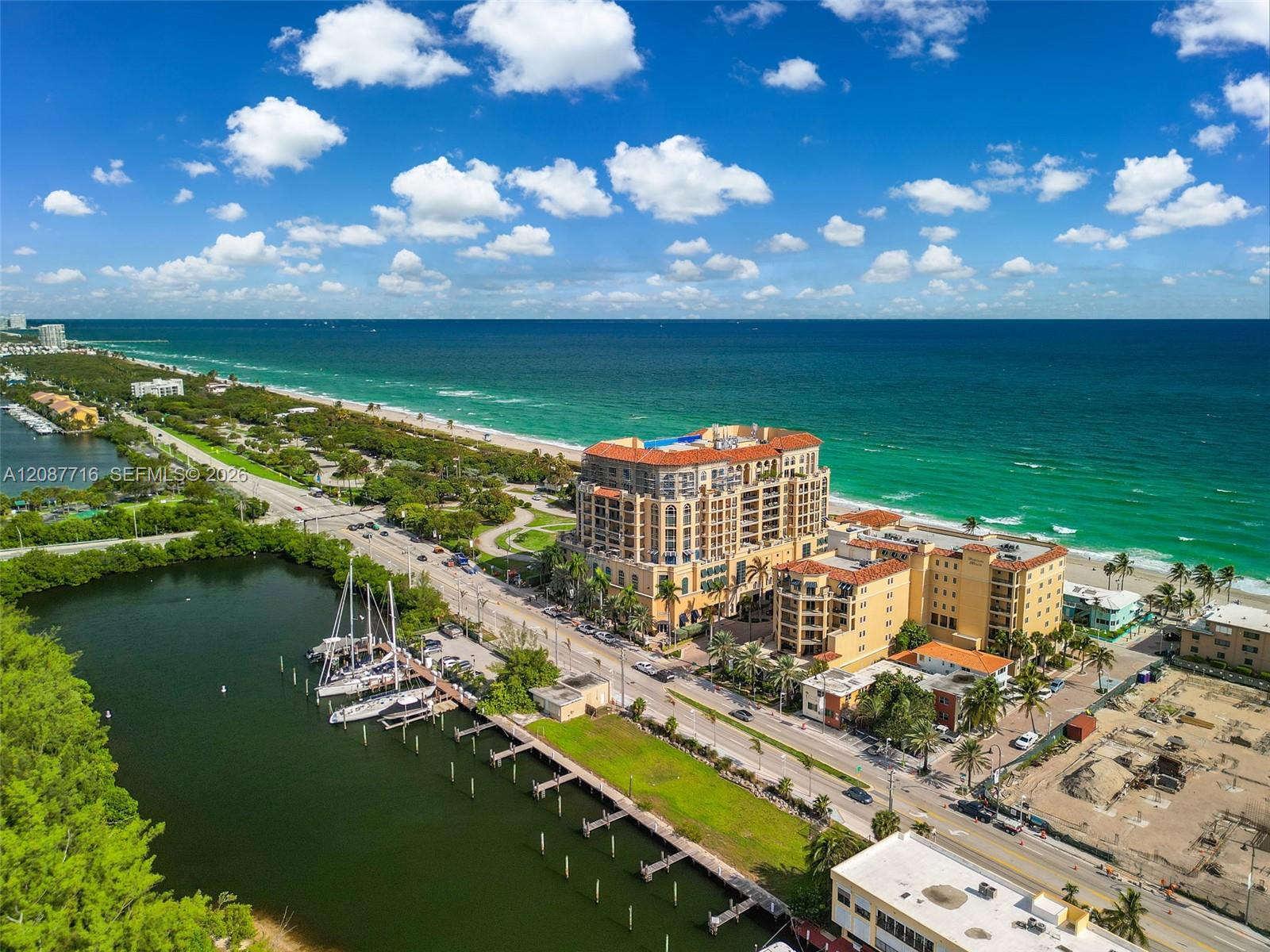 3415 N Ocean Dr # 204 — Photo 2