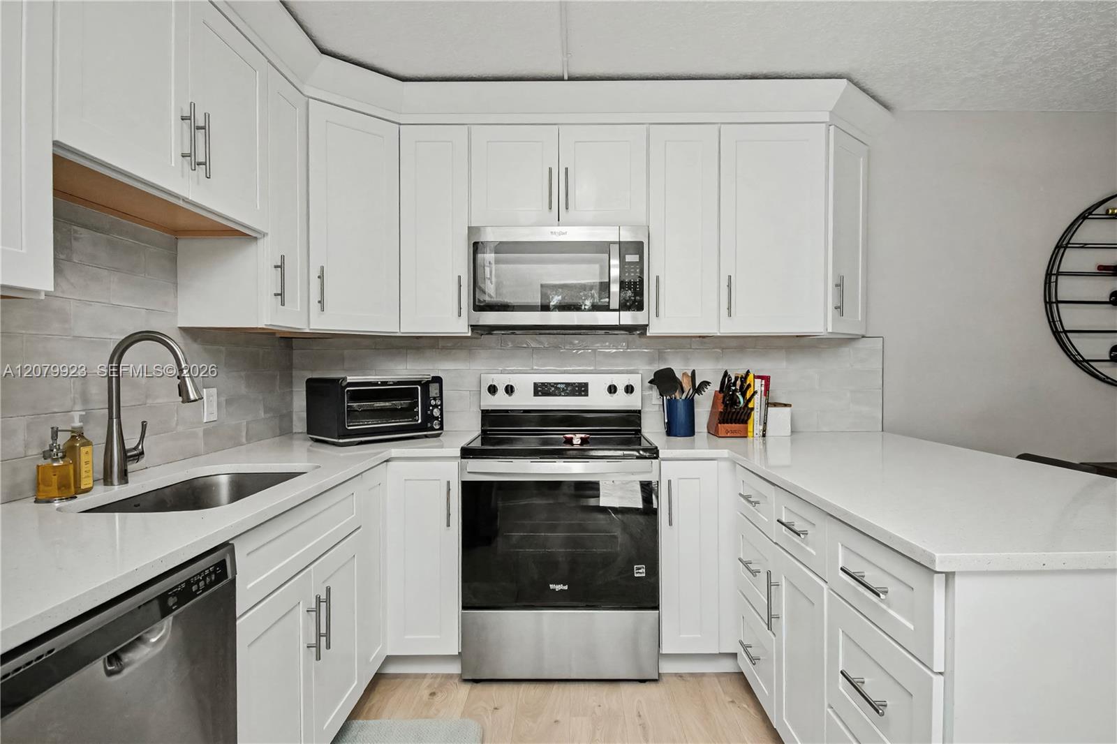 1830 San Juan Dr # B — Photo 5