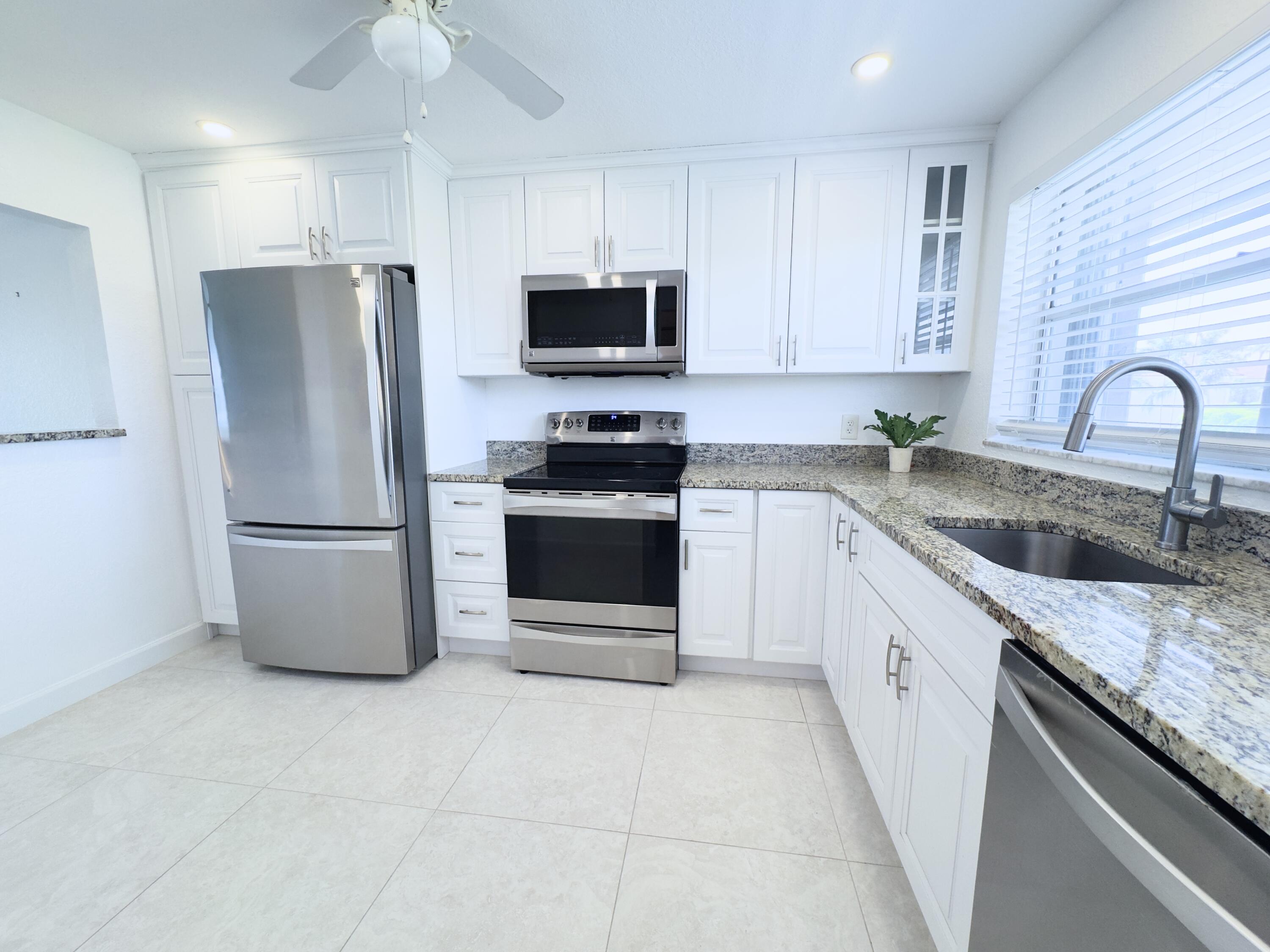 2016 S Federal Highway # 404, Boynton Beach FL 33435